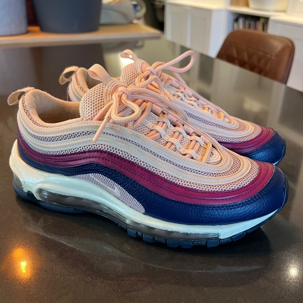Nike Wmns Air Max 97 ‘Plum Chalk Sz 6